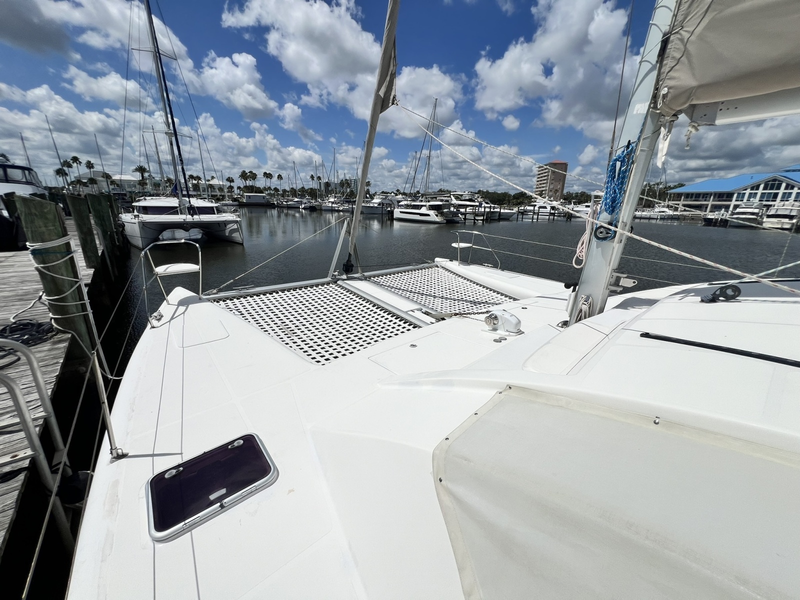 2008 Admiral 40 Cruiser