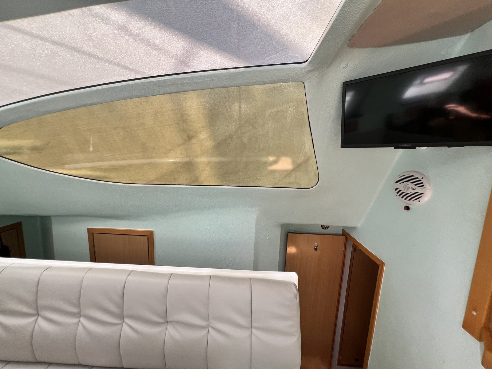 2008 Admiral 40 Cruiser