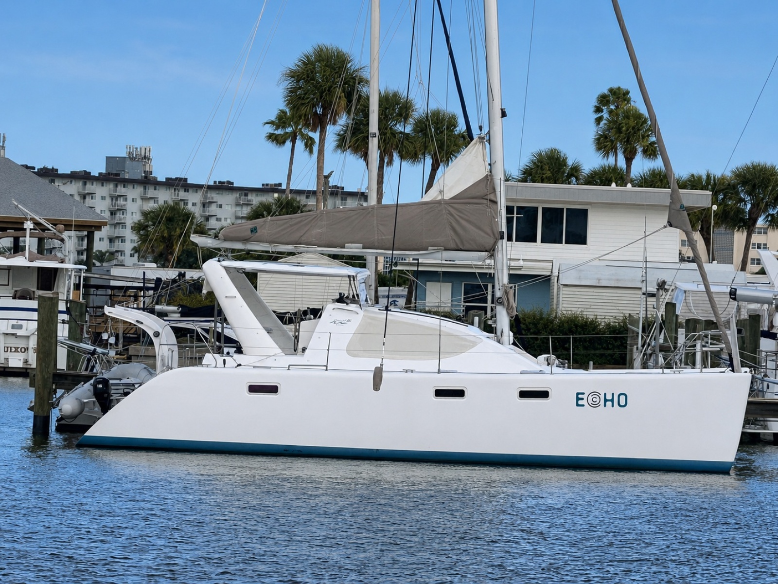 2008 Admiral 40 Cruiser