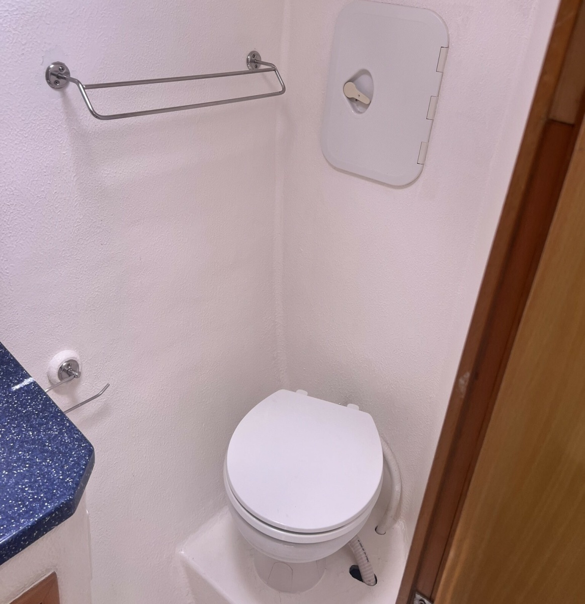 2008 Admiral 40 Cruiser