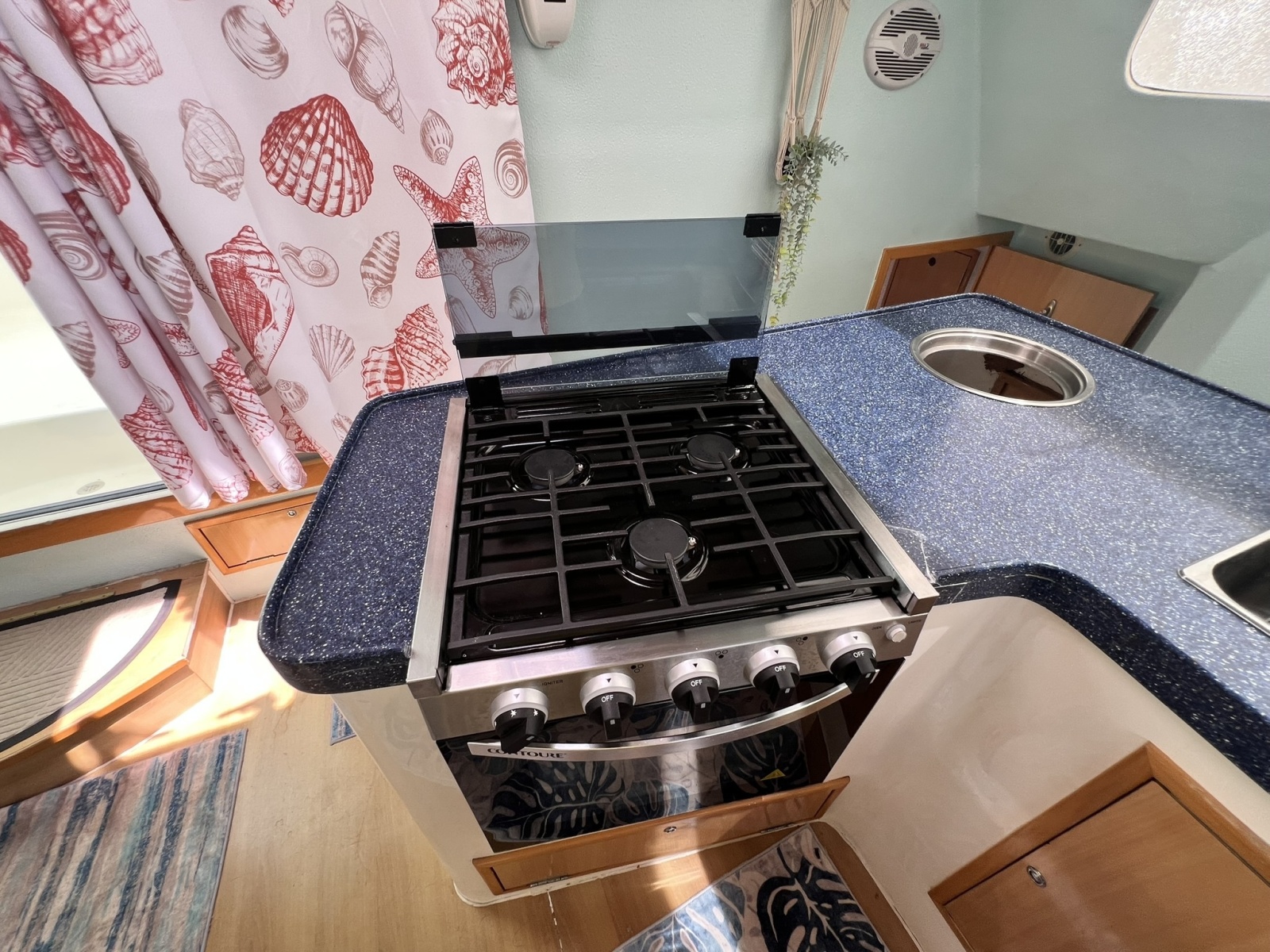 2008 Admiral 40 Cruiser