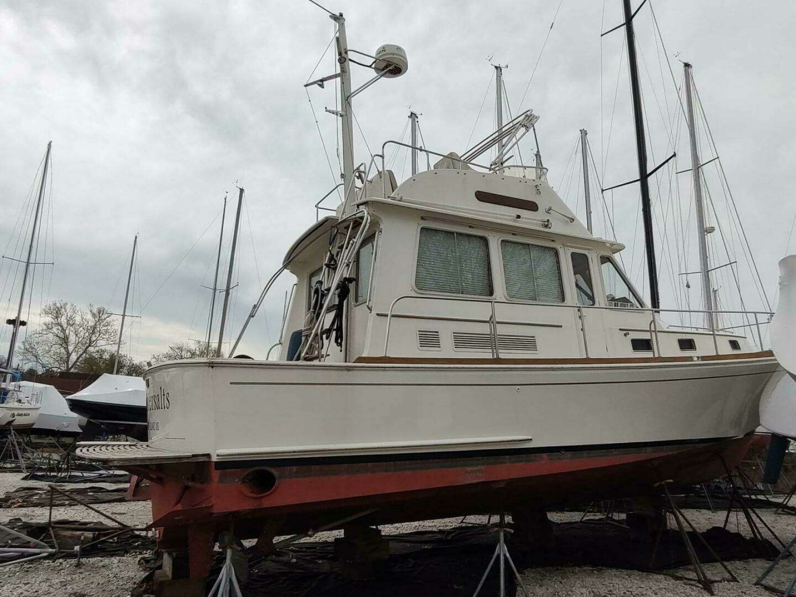 1996 Grand Banks Eastbay 40 Flybridge