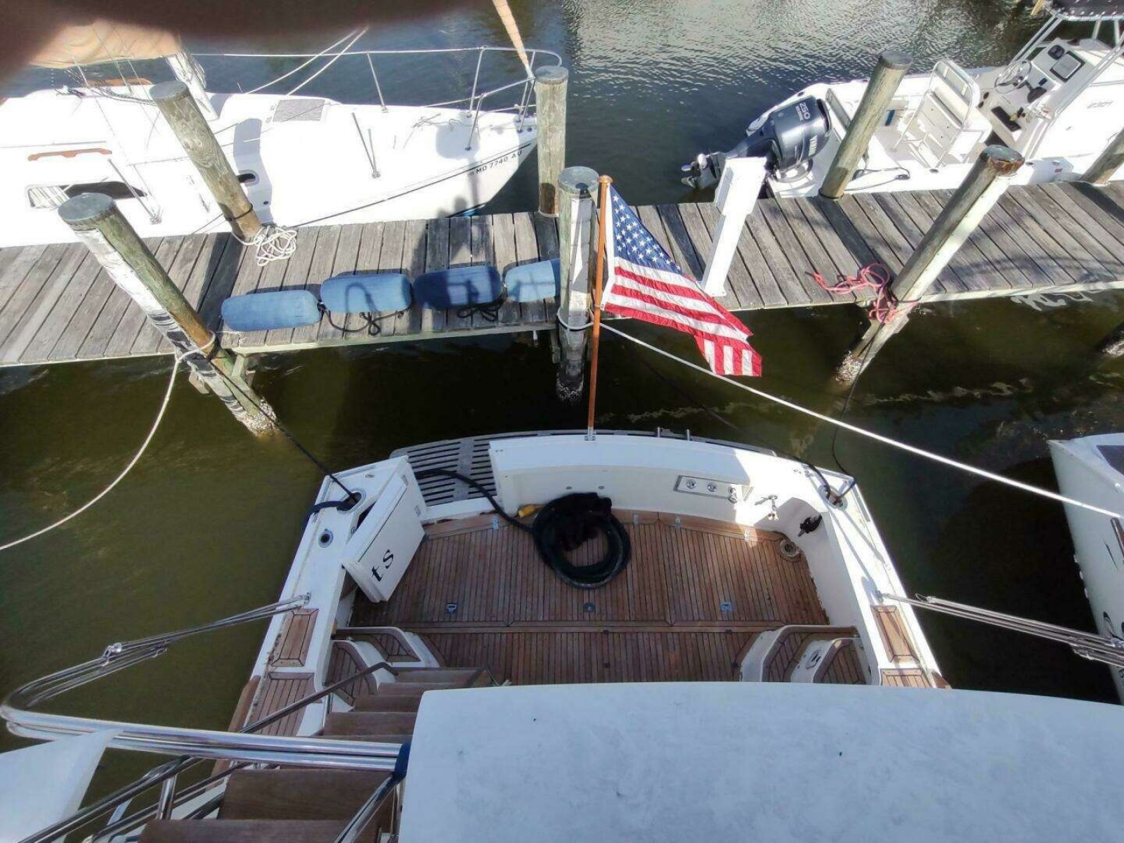 1996 Grand Banks Eastbay 40 Flybridge