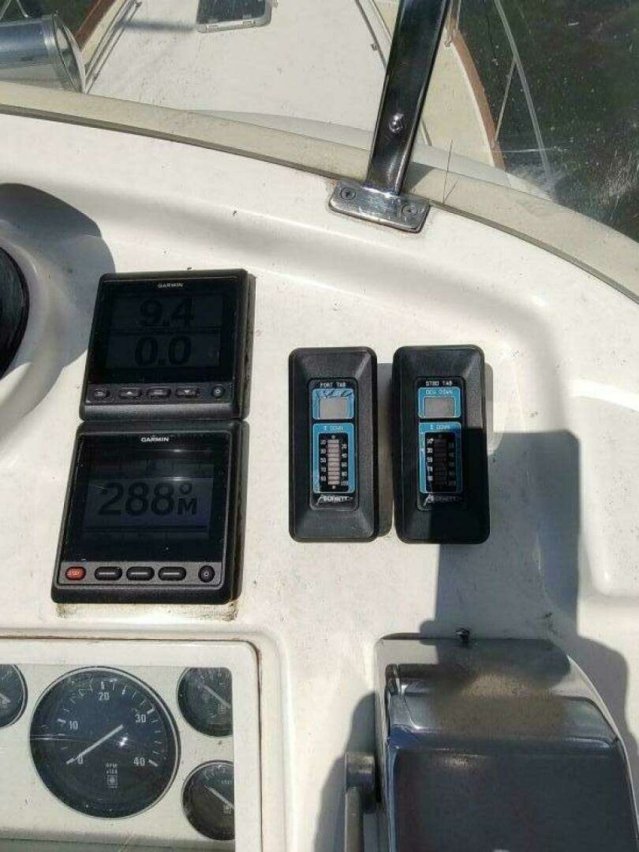 1996 Grand Banks Eastbay 40 Flybridge