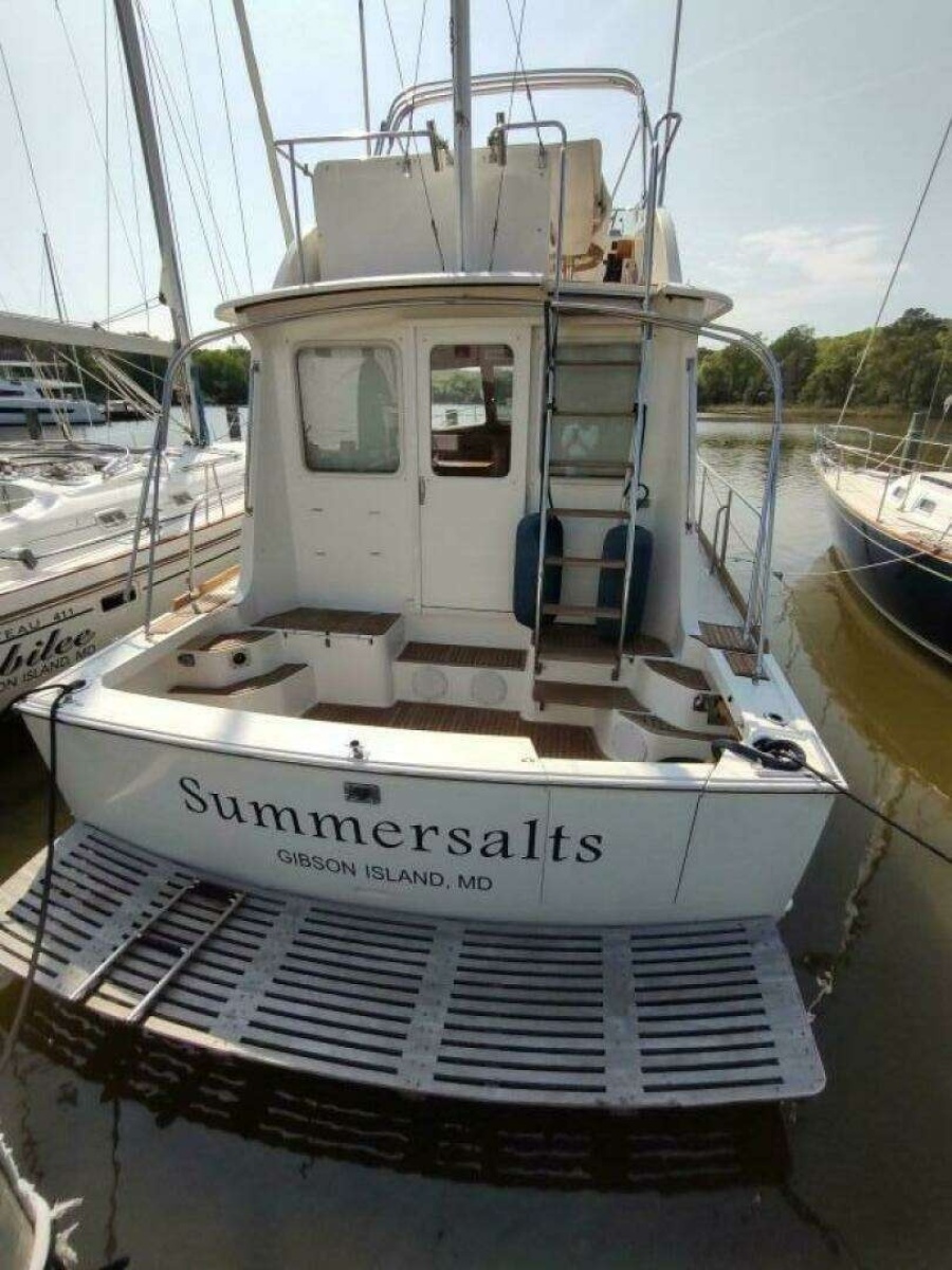 1996 Grand Banks Eastbay 40 Flybridge