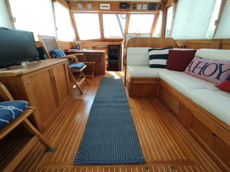 1996 Grand Banks Eastbay 40 Flybridge