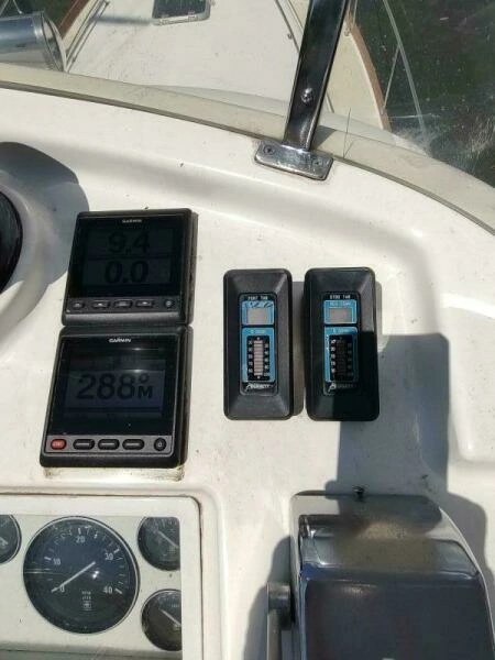 1996 Grand Banks Eastbay 40 Flybridge
