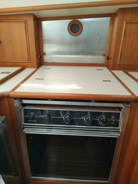 1996 Grand Banks Eastbay 40 Flybridge
