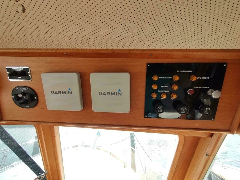 1996 Grand Banks Eastbay 40 Flybridge