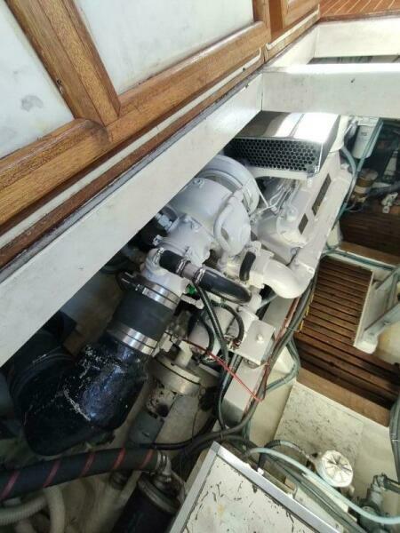 1996 Grand Banks Eastbay 40 Flybridge