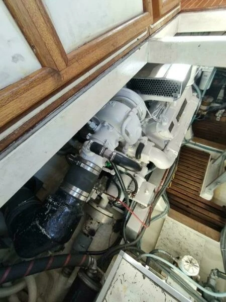 1996 Grand Banks Eastbay 40 Flybridge