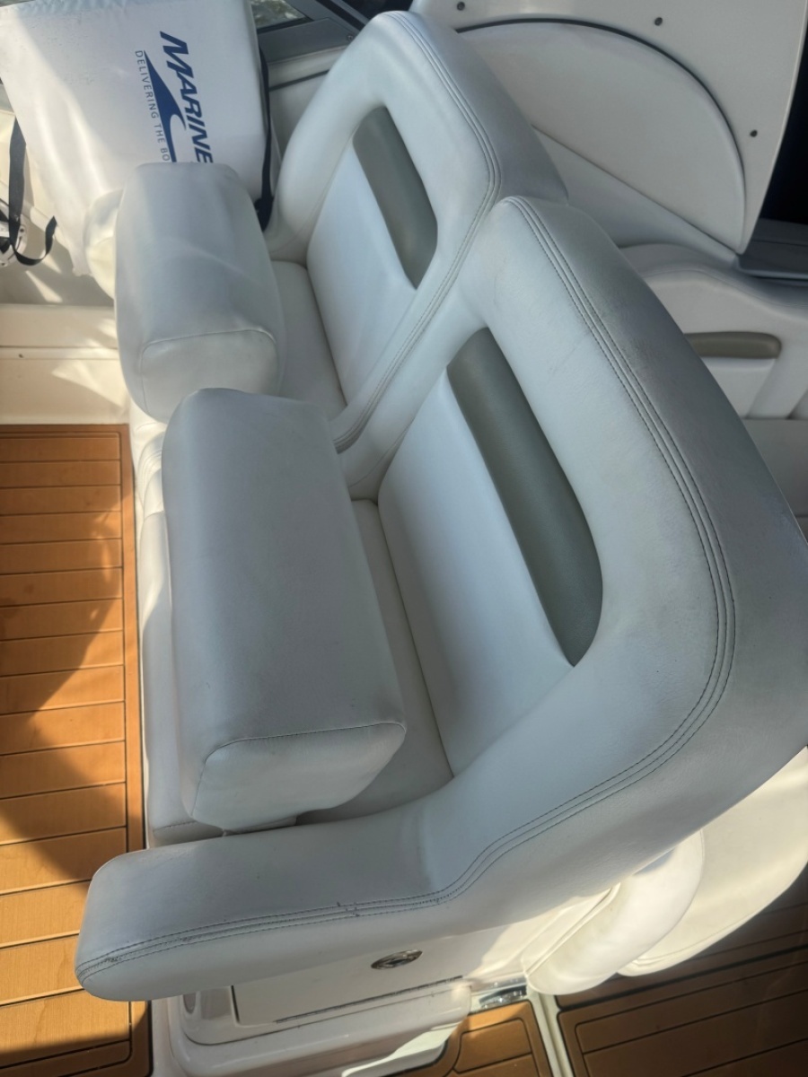 2007 Sea Ray 320 Sundancer