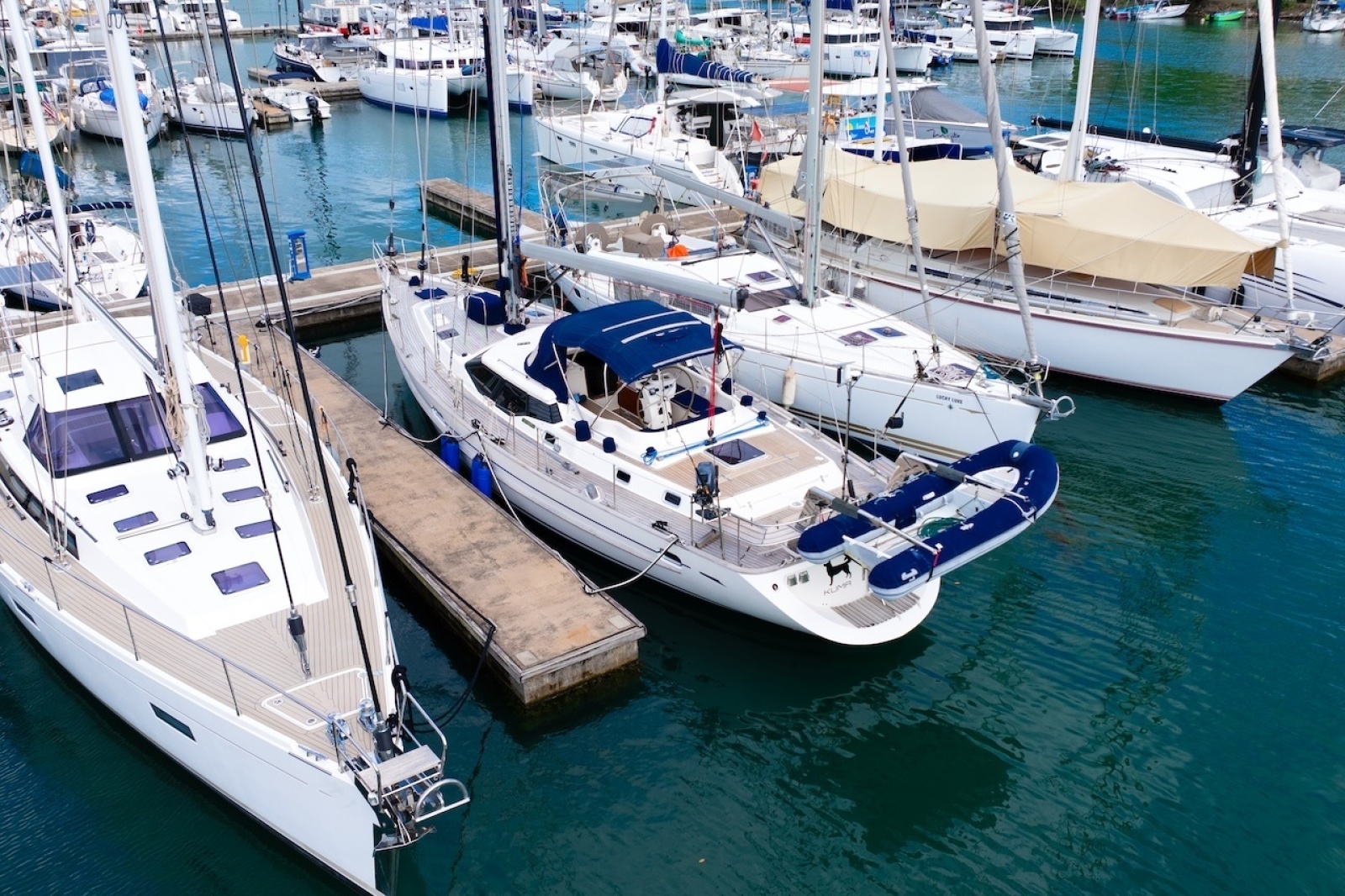 2002 Oyster 53