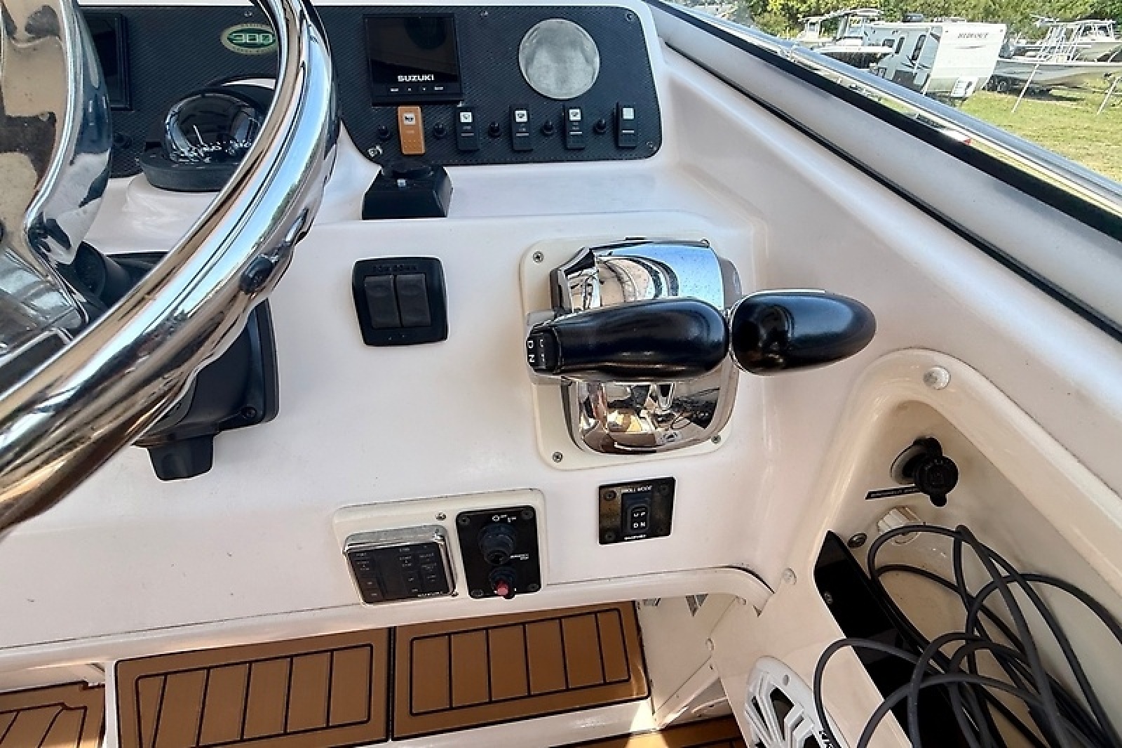 2004 Grady-White Marlin 300 — 0005775648