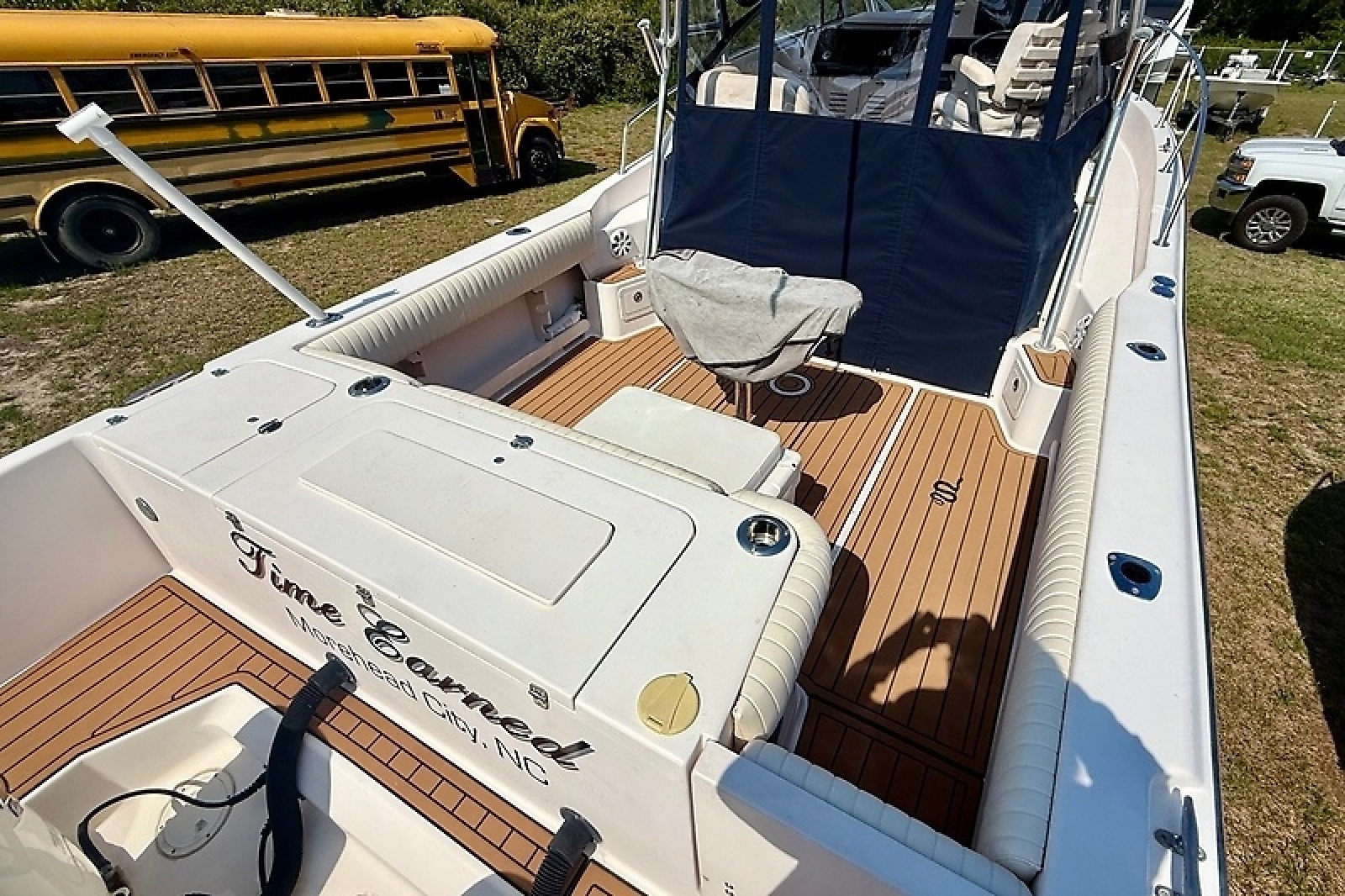 2004 Grady-White Marlin 300 — 0005775640