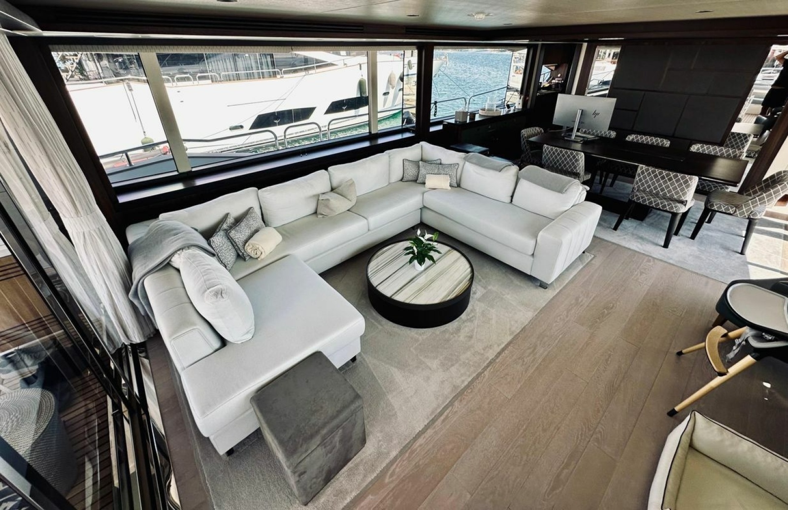 2022 Sunseeker 95