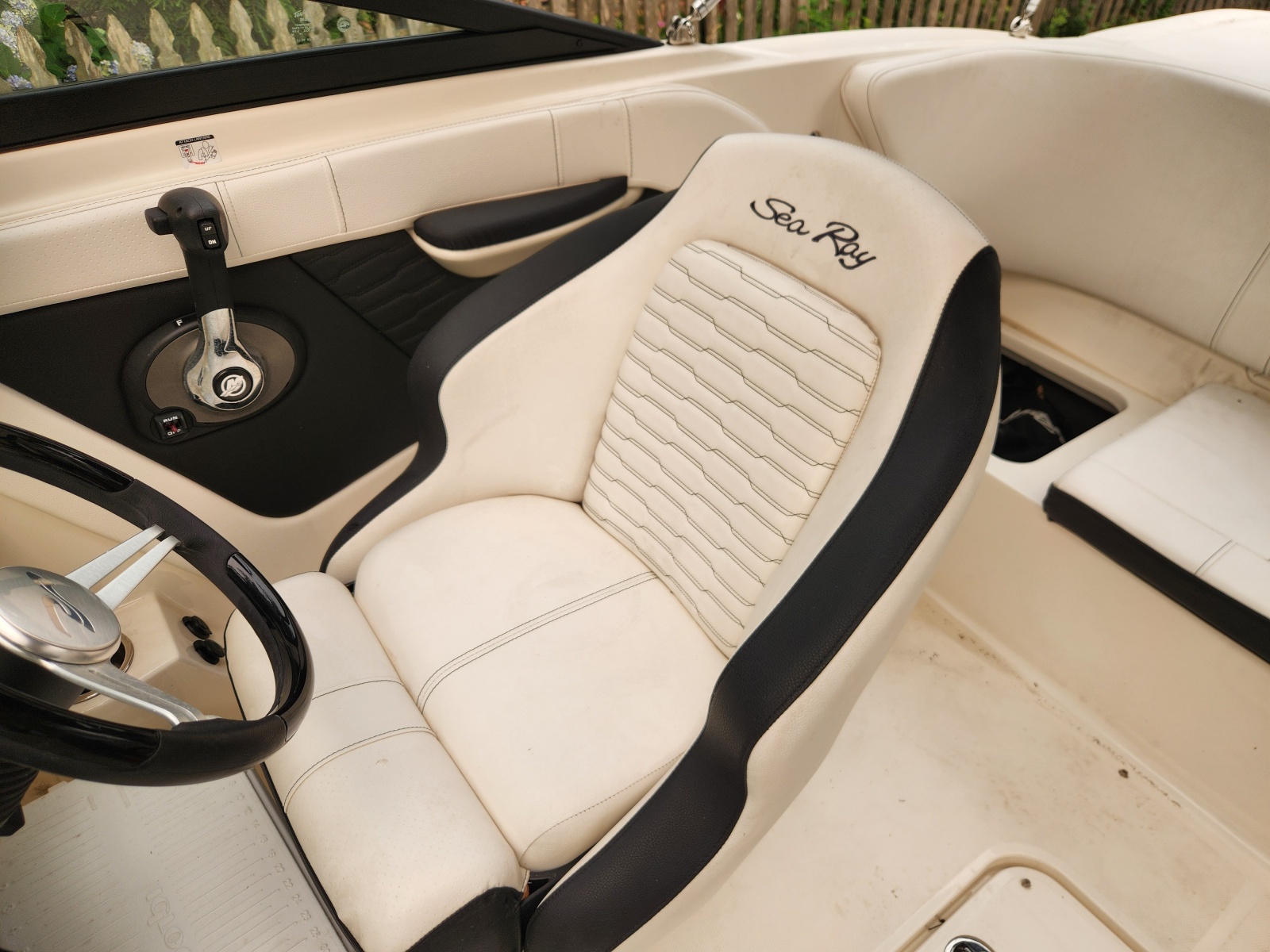 2021 Sea Ray