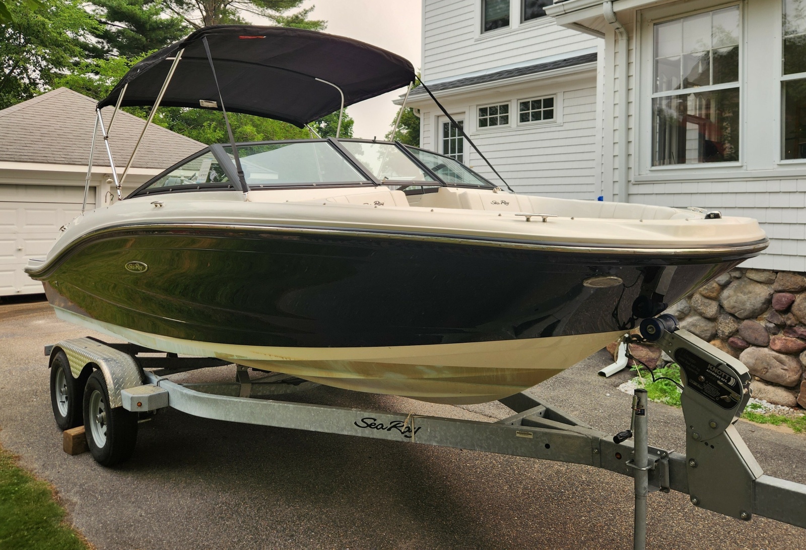 2021 Sea Ray