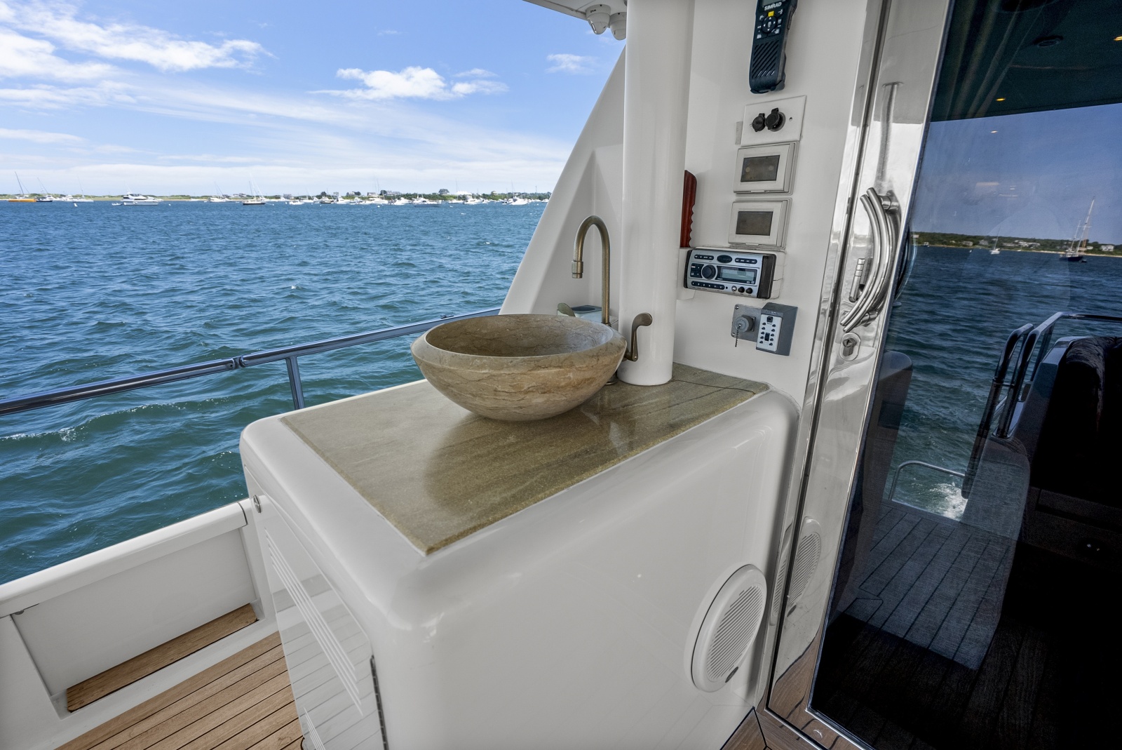 2004 Cheoy Lee Flybridge
