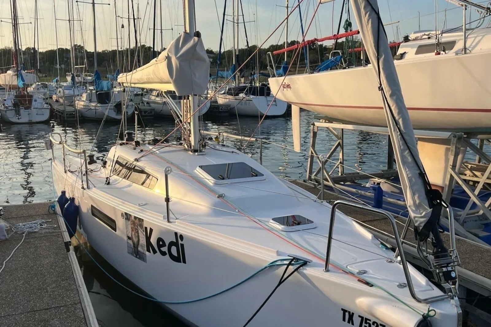 2024 Beneteau First 27