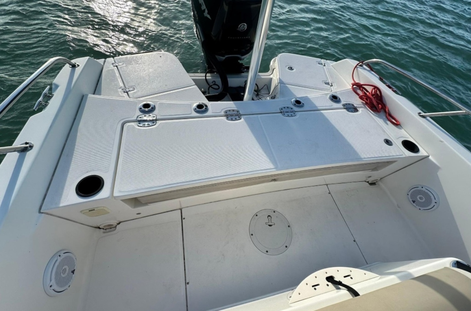 2018 Boston Whaler 
