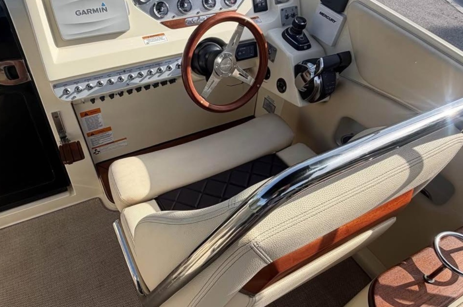 2018 Chris-Craft 