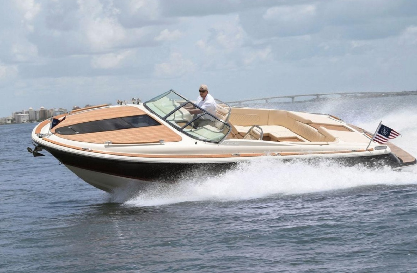 2018 Chris-Craft 