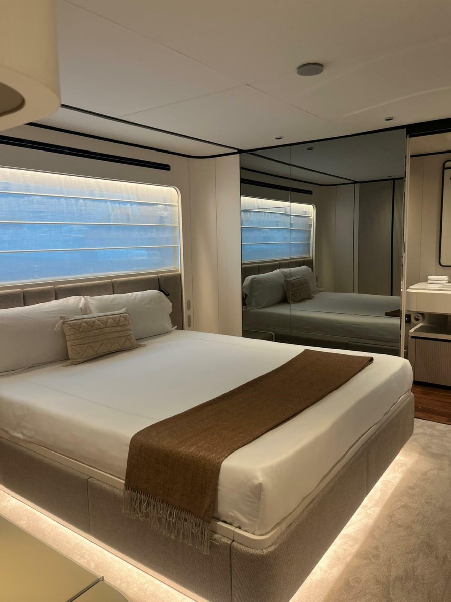 2025 Ferretti Yachts Yachts 940