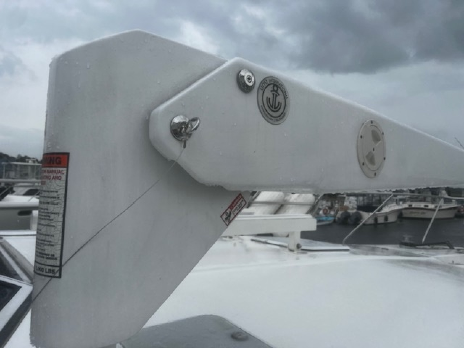 Dinghy Crane