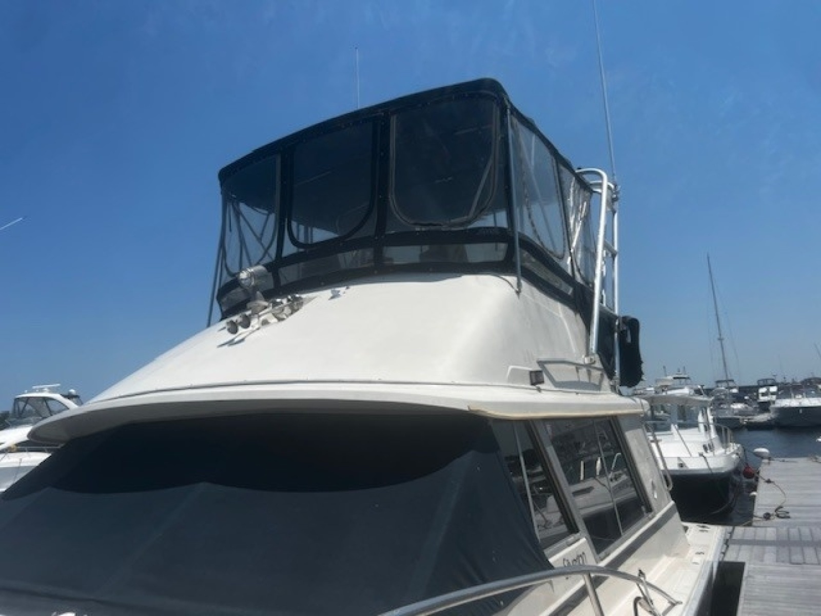 Enclosed Flybridge
