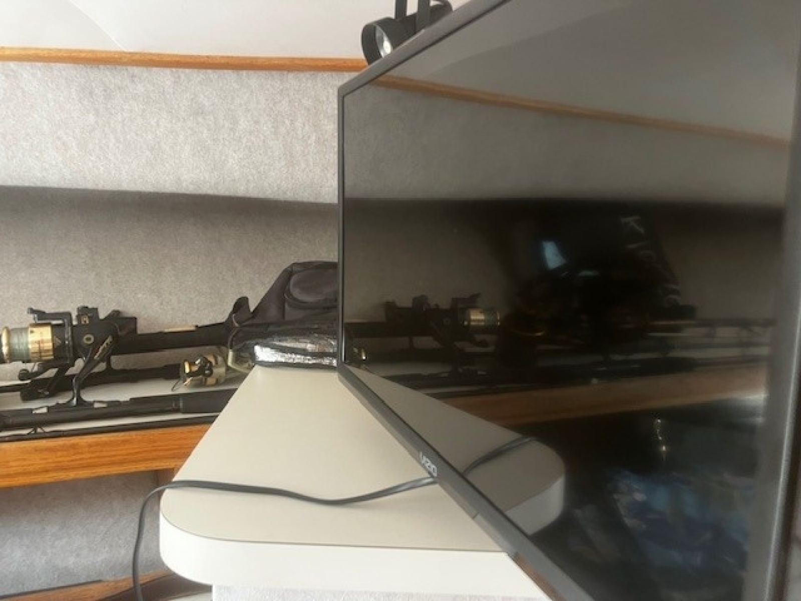 Flatscreen TV