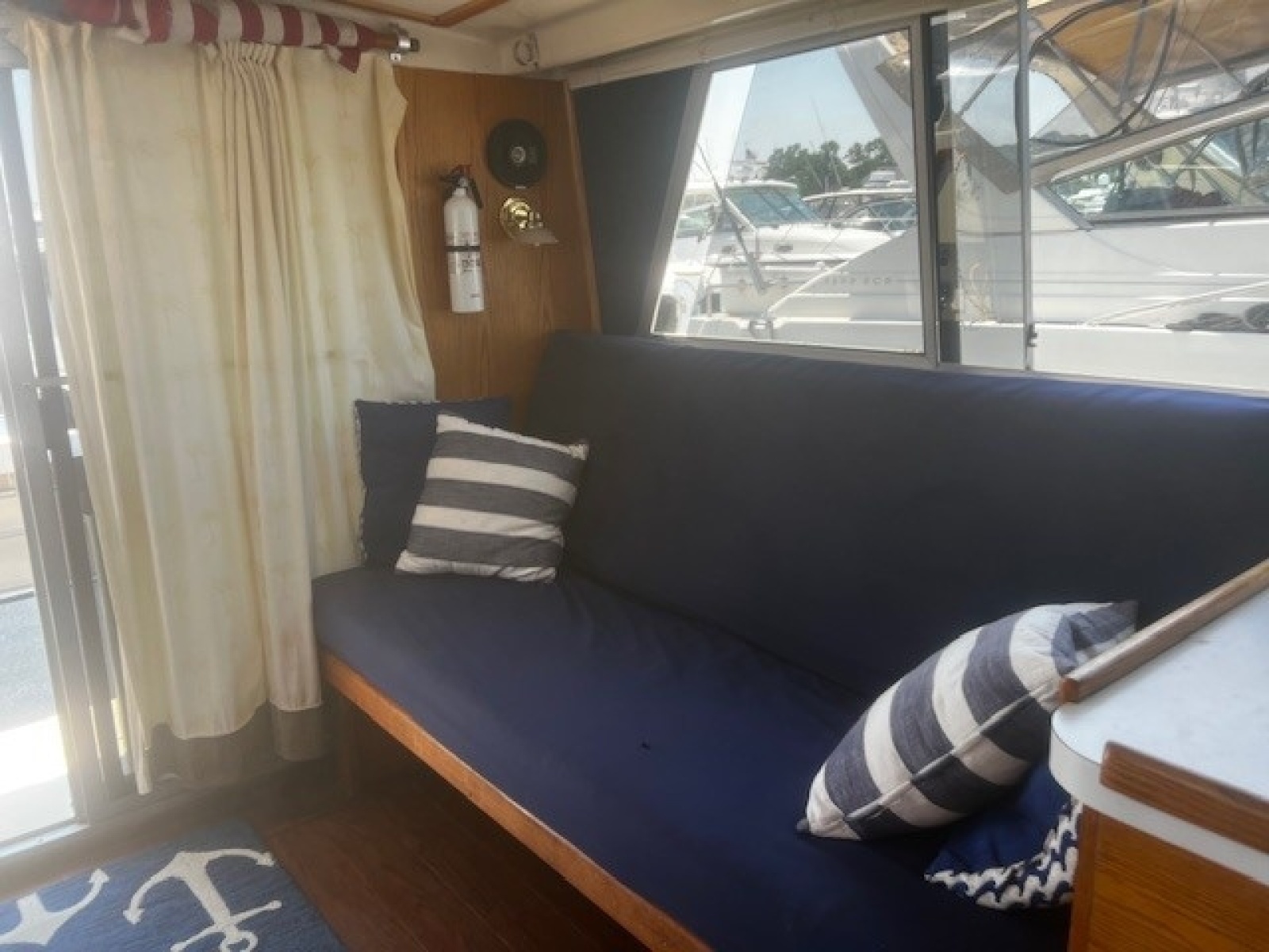 Settee