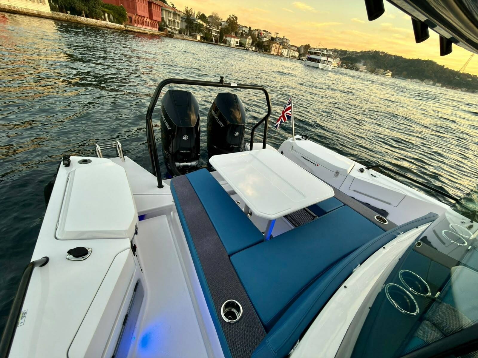 2026 Axopar 37 XC Cross Cabin