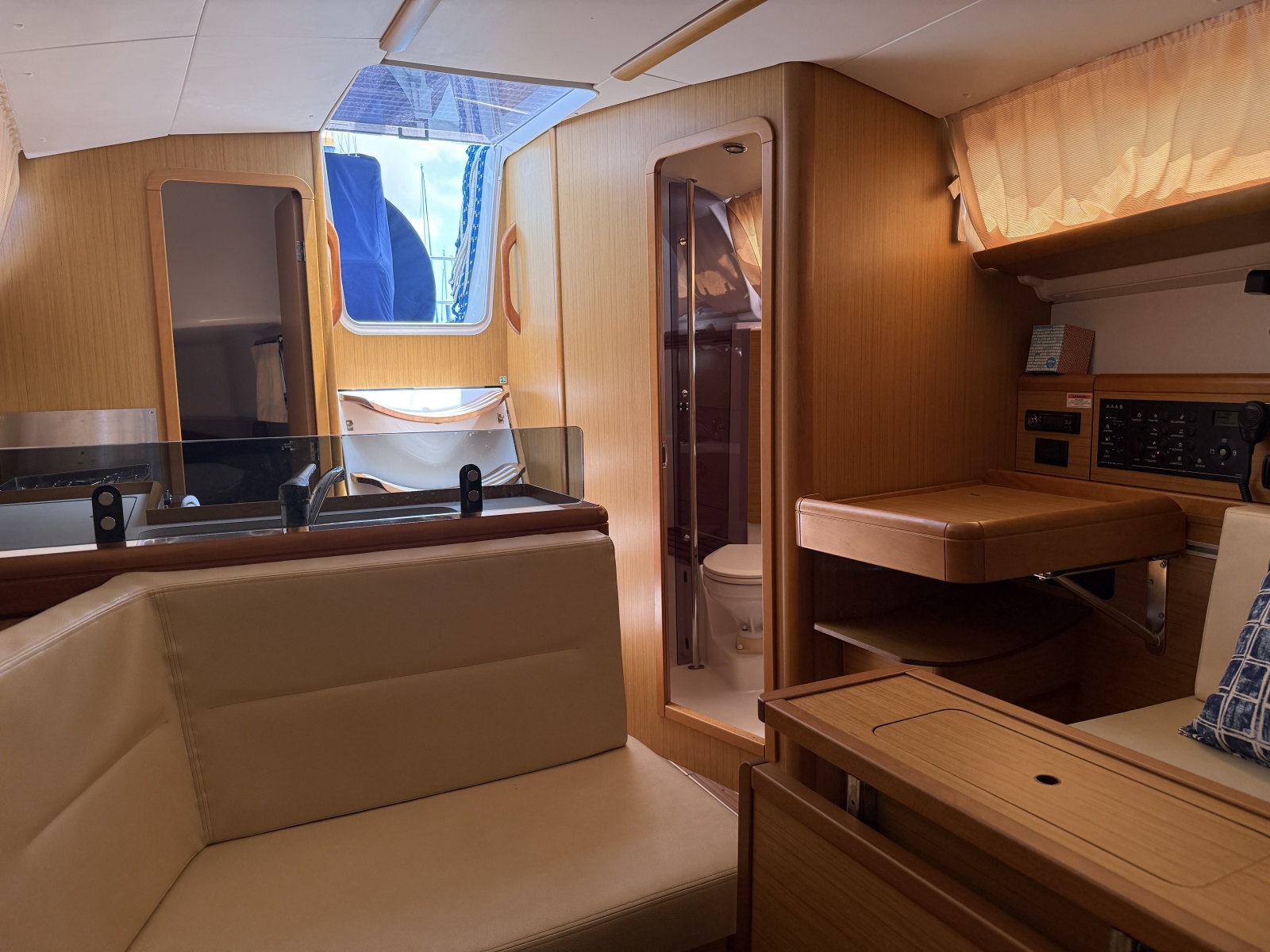 Jeanneau 36i
