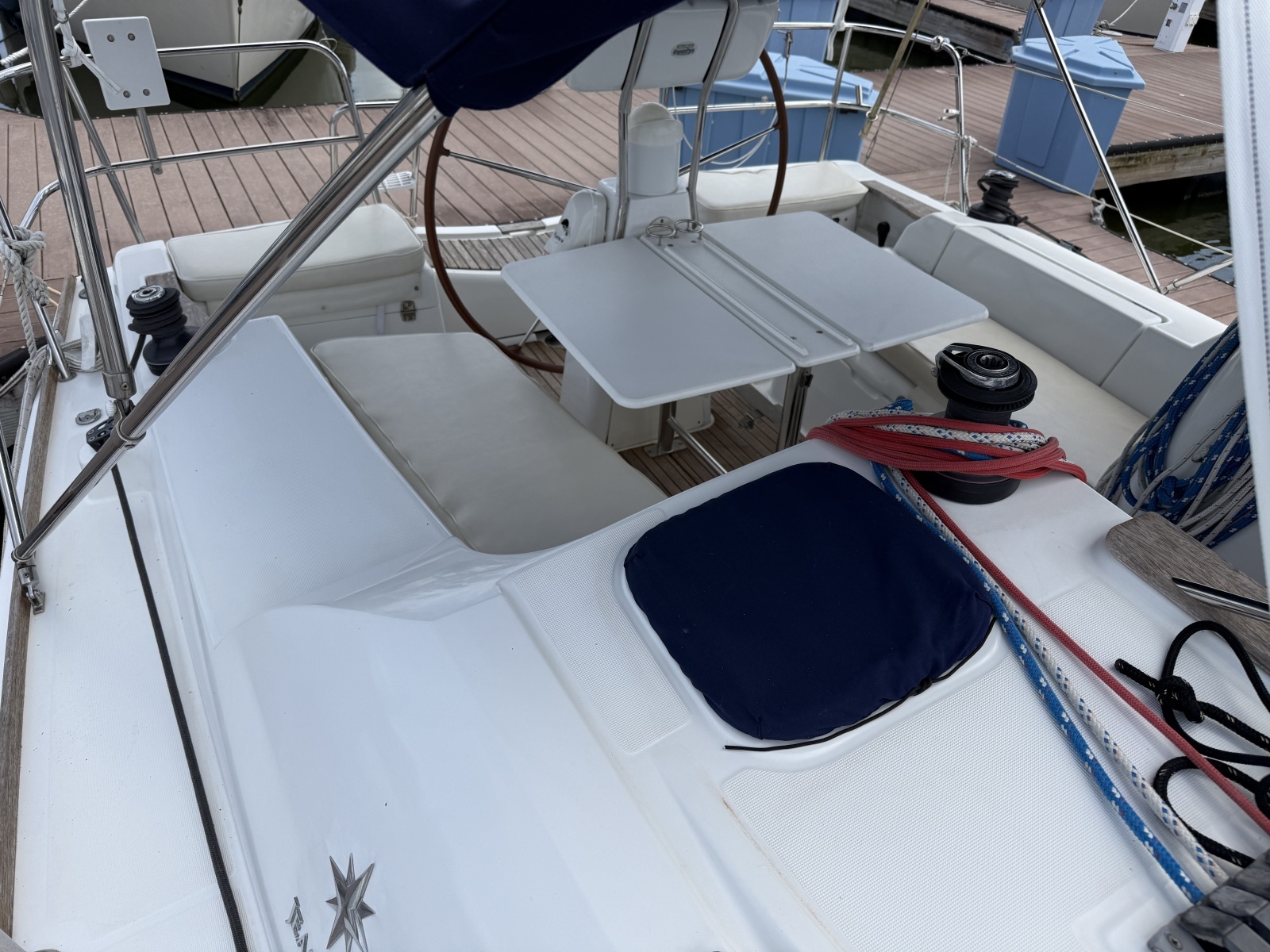Jeanneau 36i