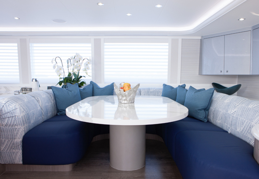 Galley/Dinette