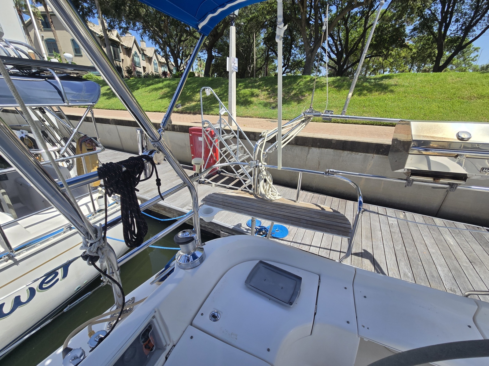 2007 Hunter 44 DS