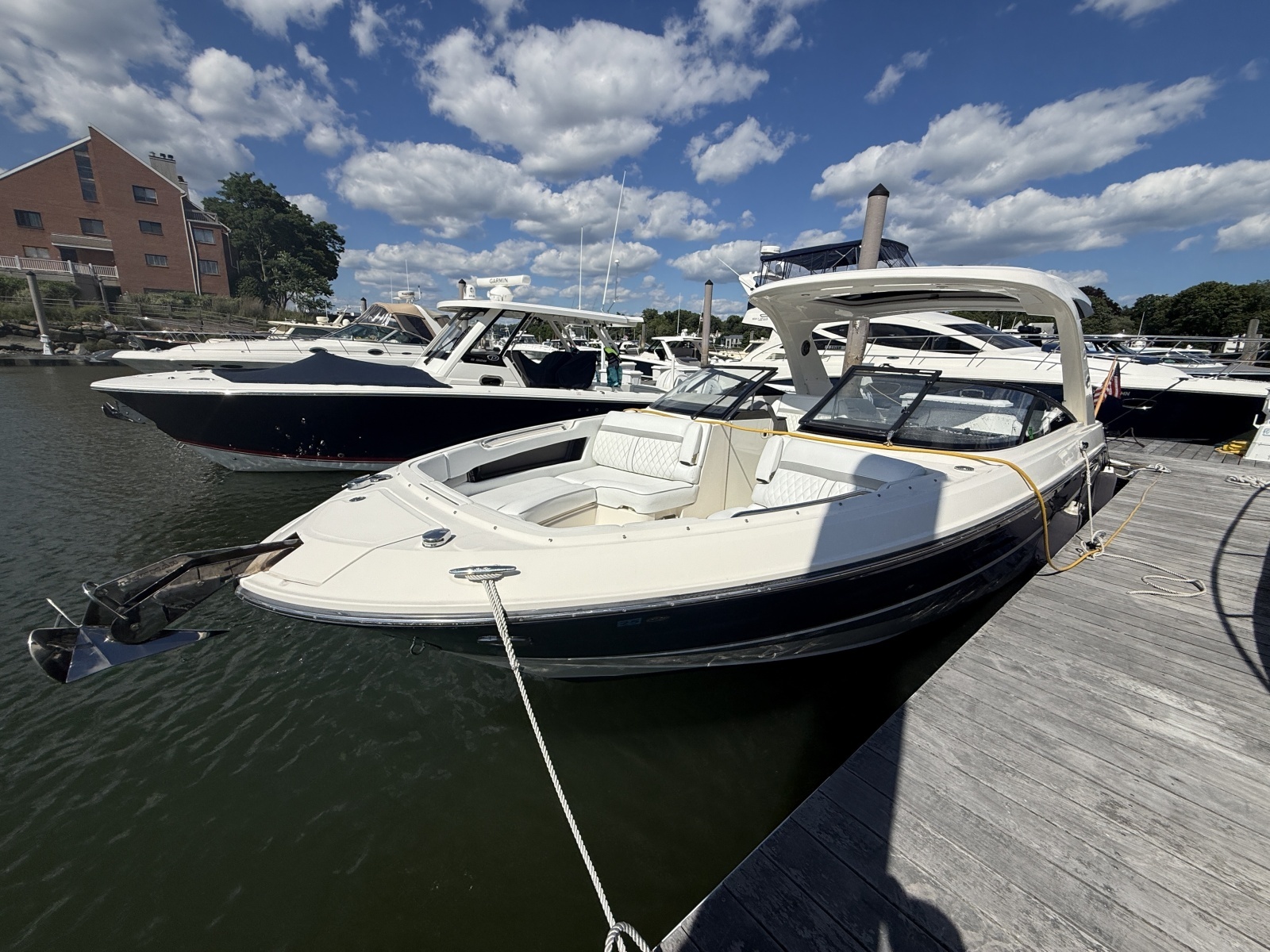 2016 Sea Ray 310 SLX