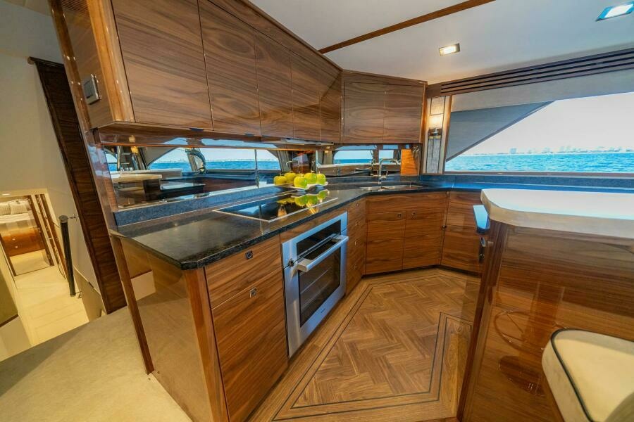Viking 90 Convertible - Galley