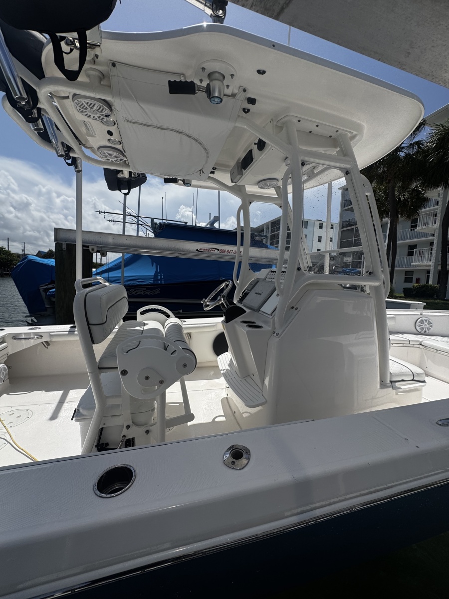 2012 Everglades 243