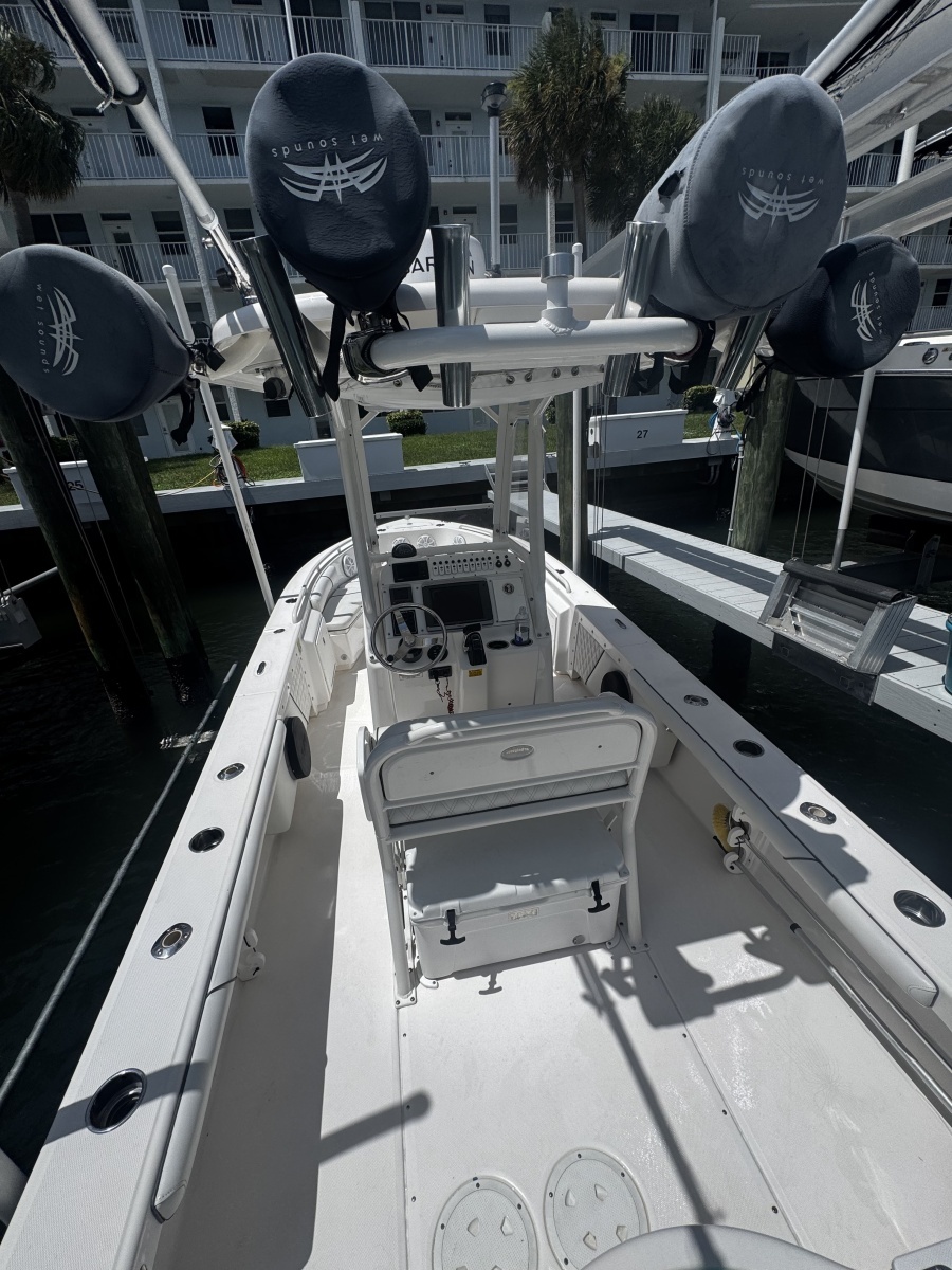 2012 Everglades 243