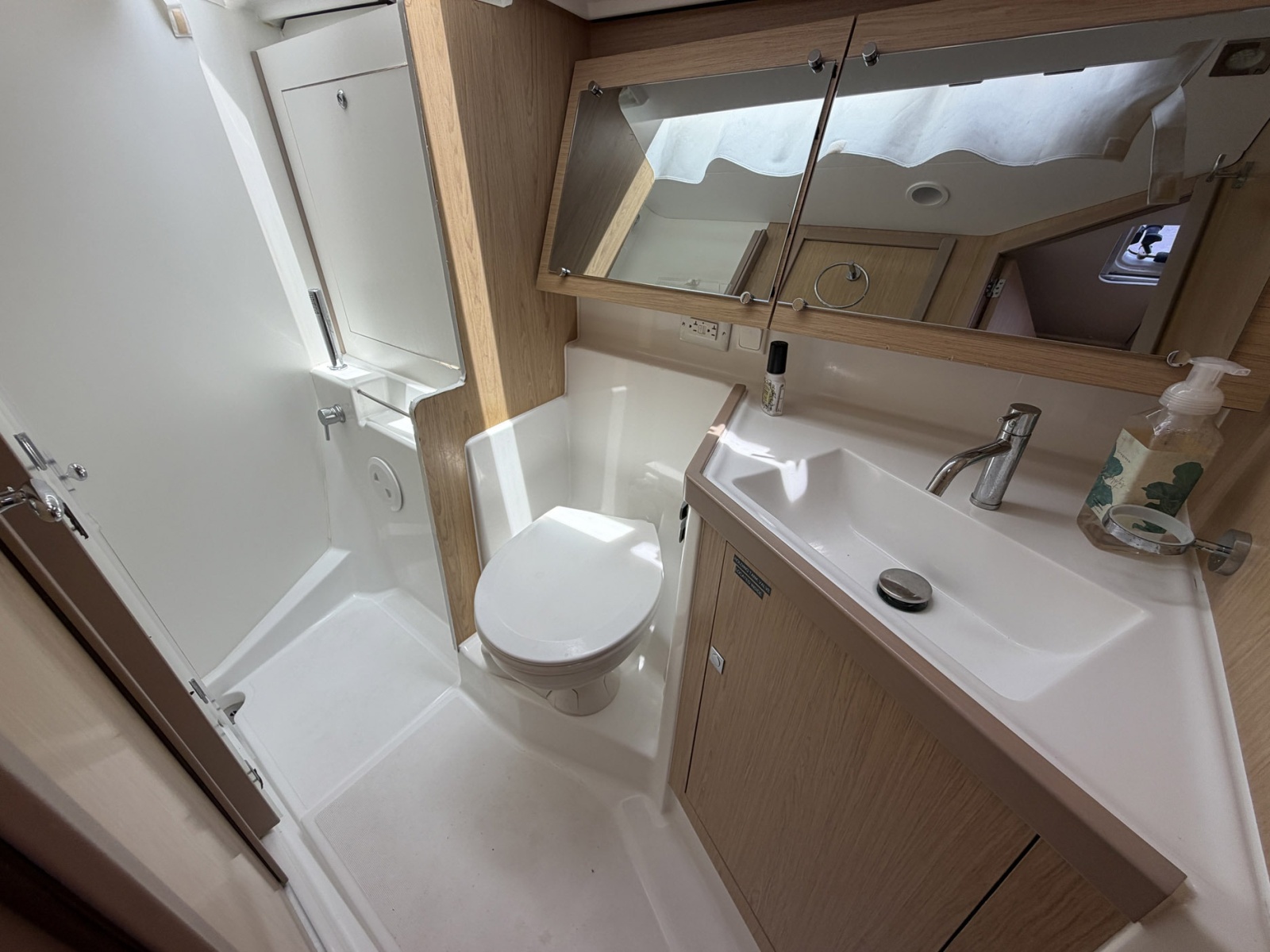 2017 Beneteau