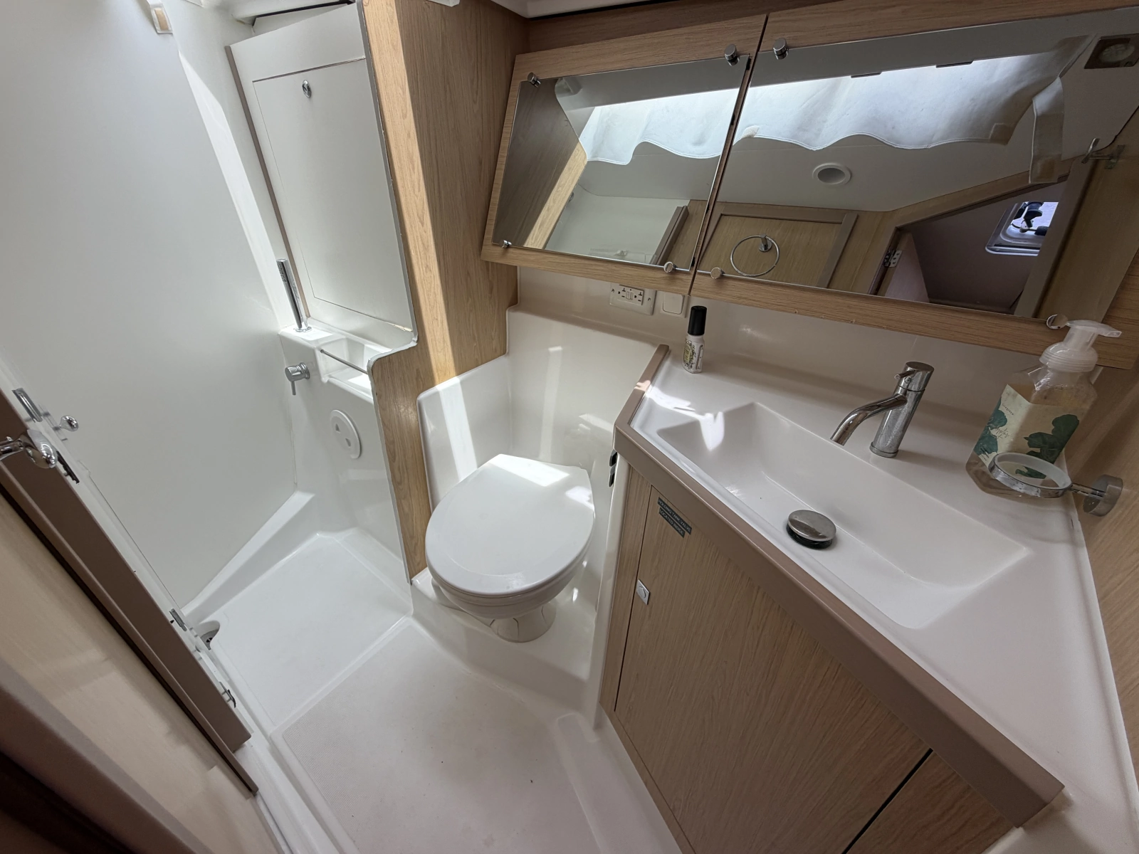 2017 Beneteau 