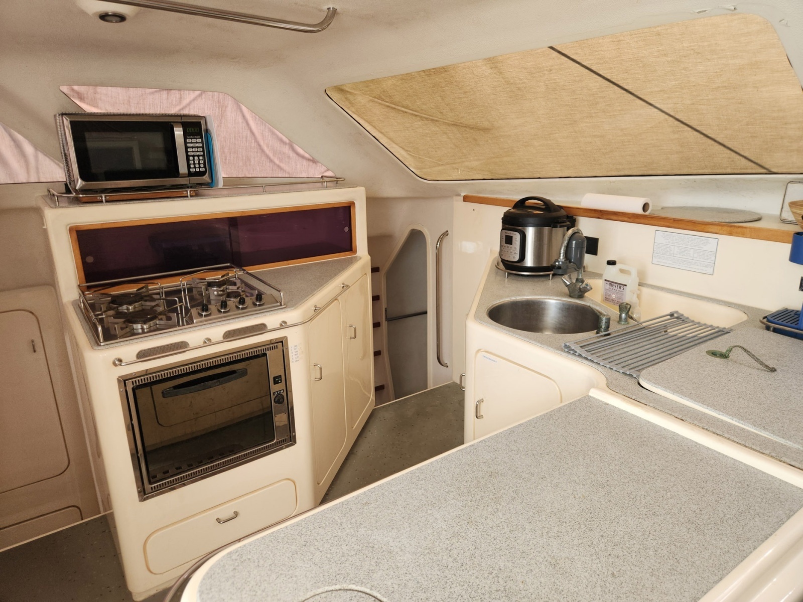 1999 Voyage Yachts Norseman 430