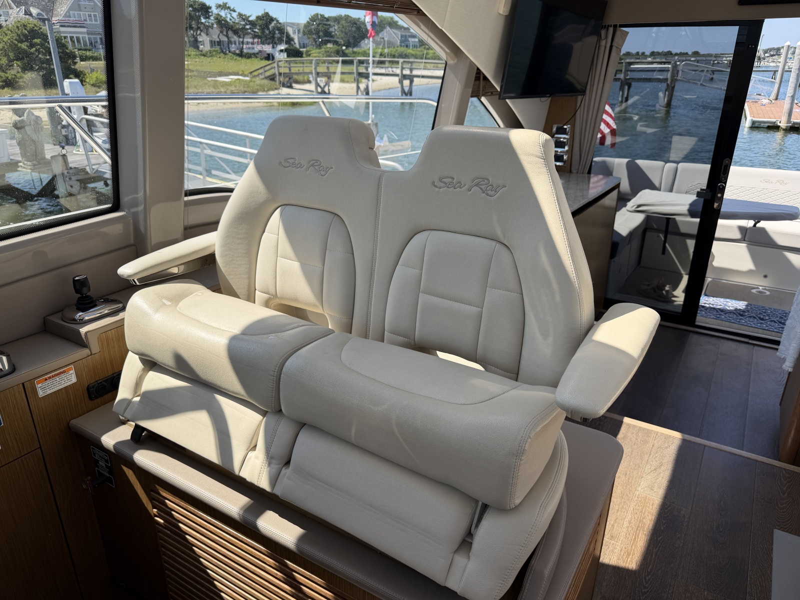2017 Sea Ray 460 Sundancer