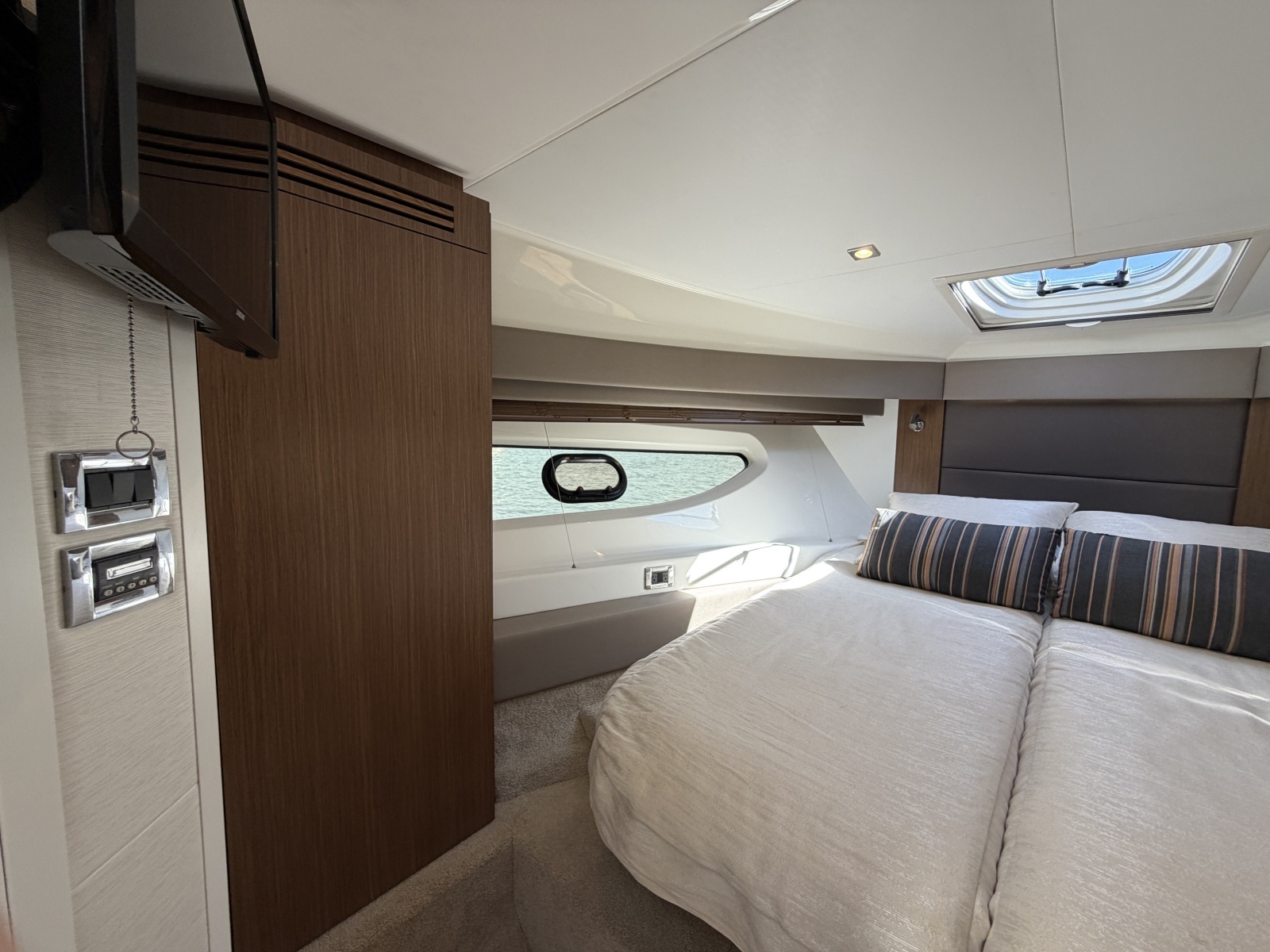 2017 Sea Ray 460 Sundancer