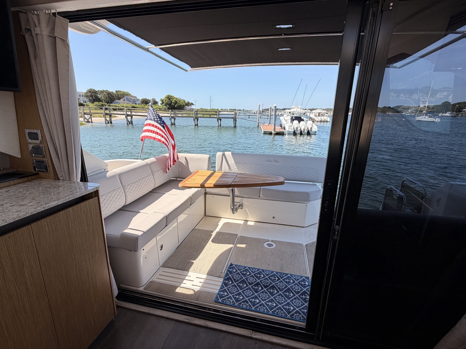 2017 Sea Ray 460 Sundancer