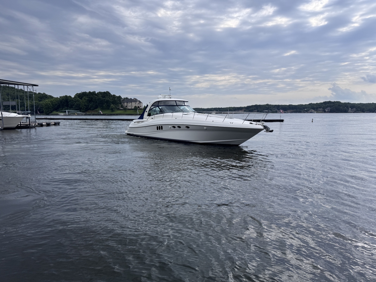 2007 Sea Ray 52 SUNDANCER