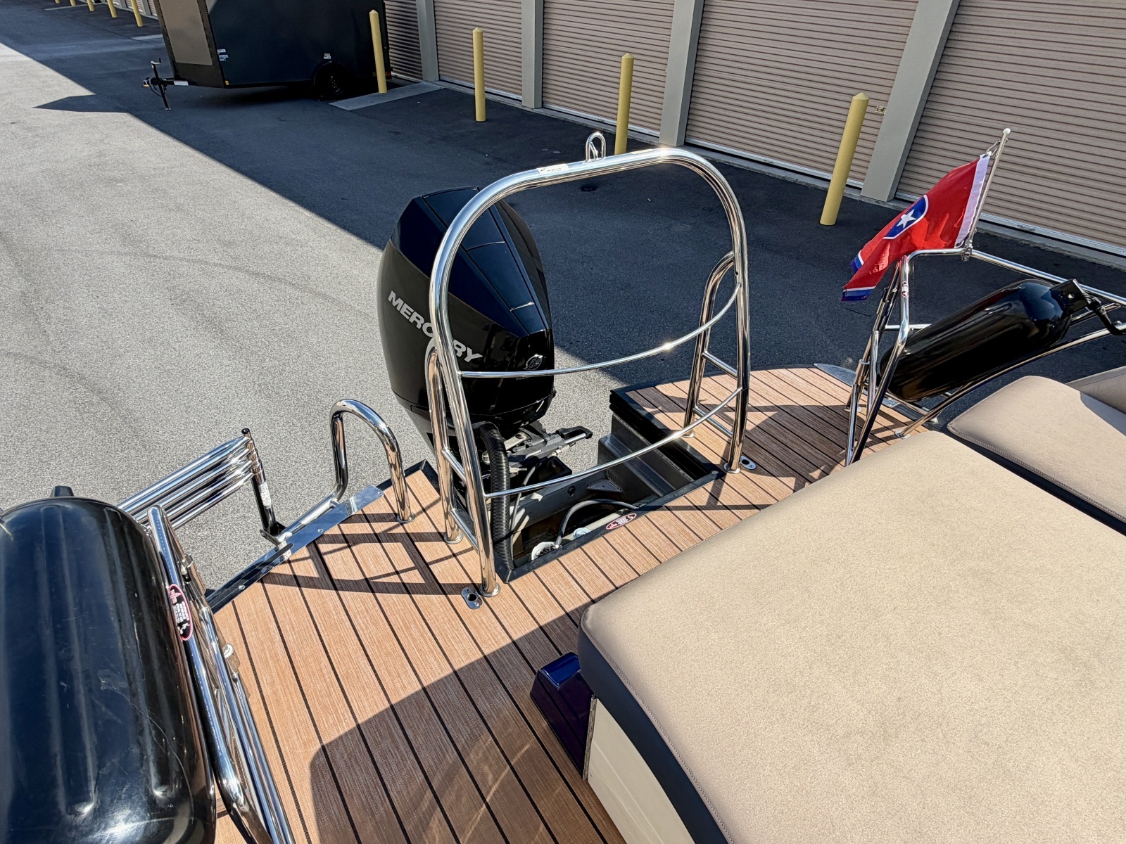 2019 Harris Crowne 250 SL Tritoon