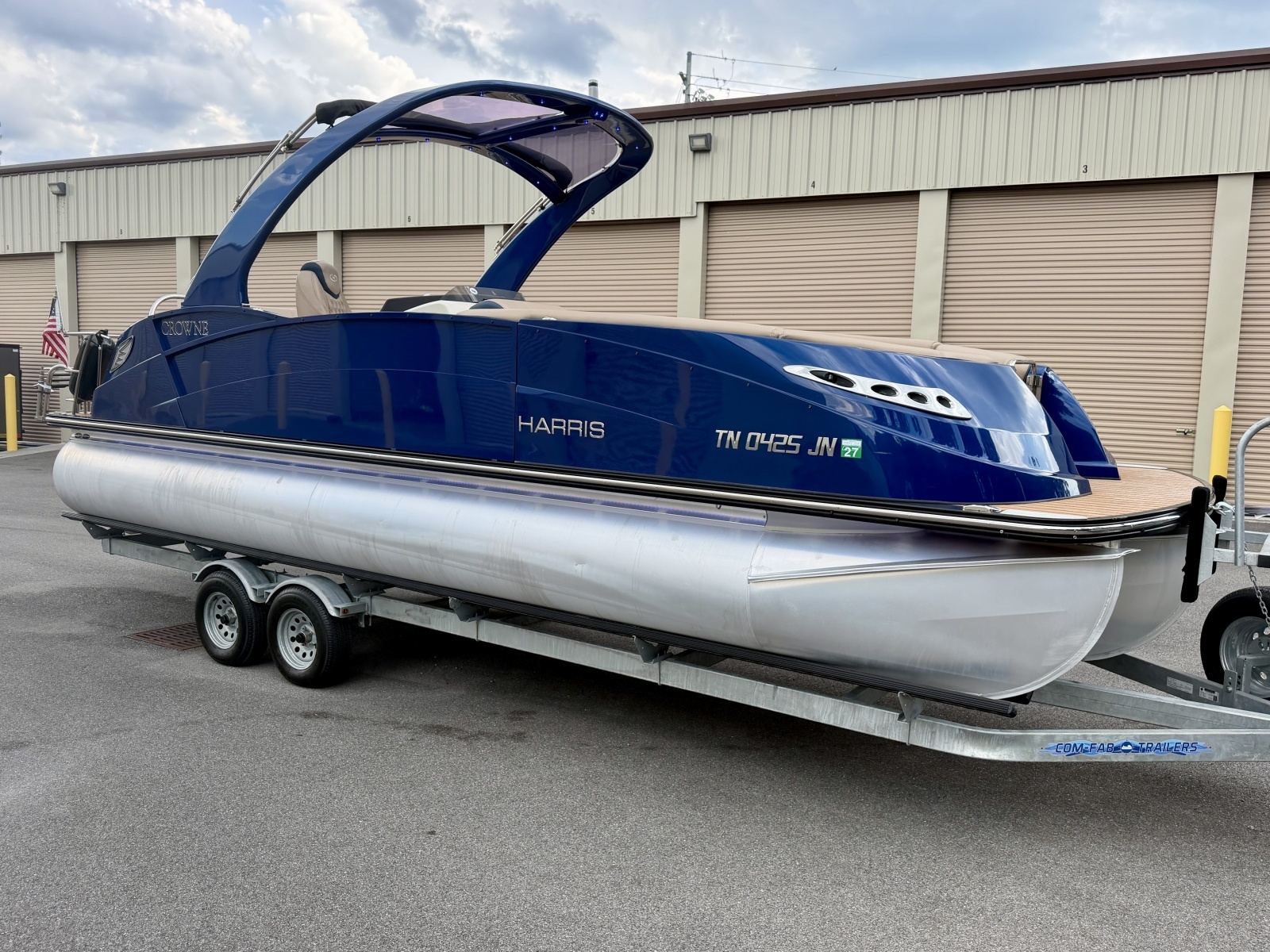 2019 Harris Crowne 250 SL Tritoon